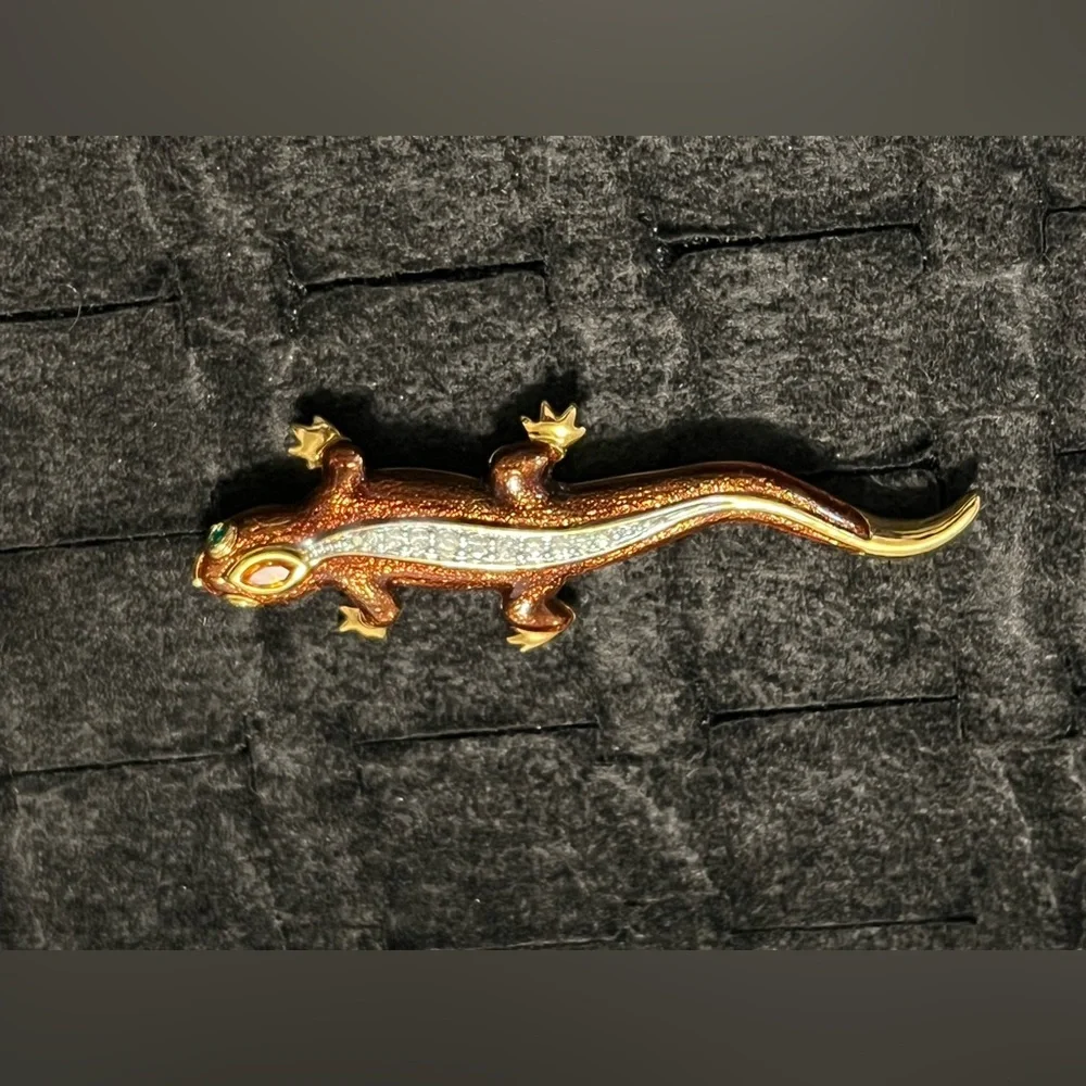 Vintage Gold toned Cz Green and Orange Emerald Lizard Reptile Brooch